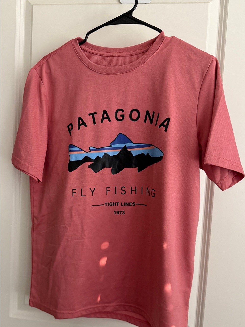 Patagonia Women's Fly Fishing Graphic Tee - Dusty Rose